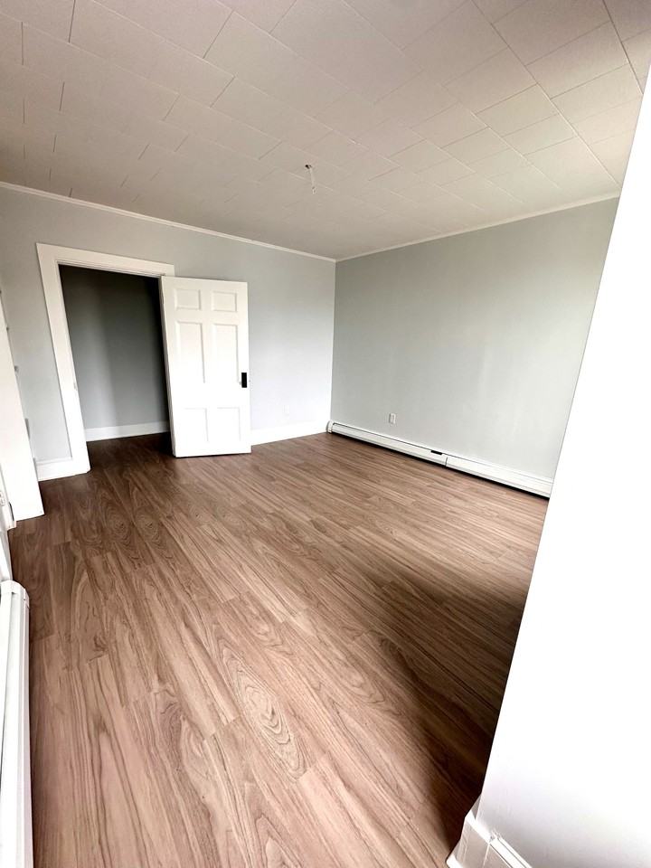 312 Union St #2 - Photo 7 of 25
