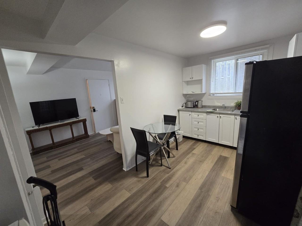 595 Rue de Fontenay #A - Photo 6 of 12