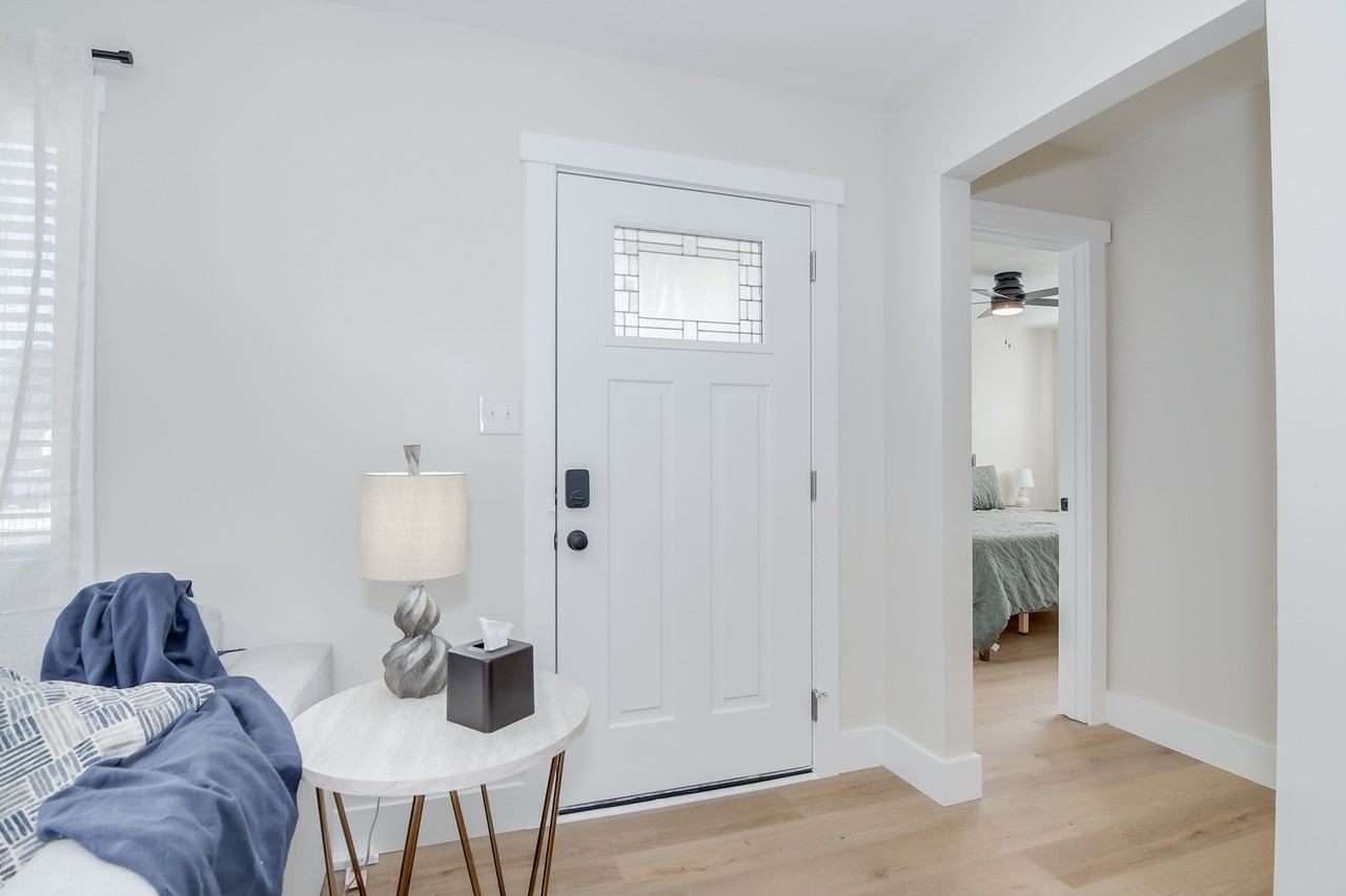 313 Marshall St #1 - Photo 3 of 28