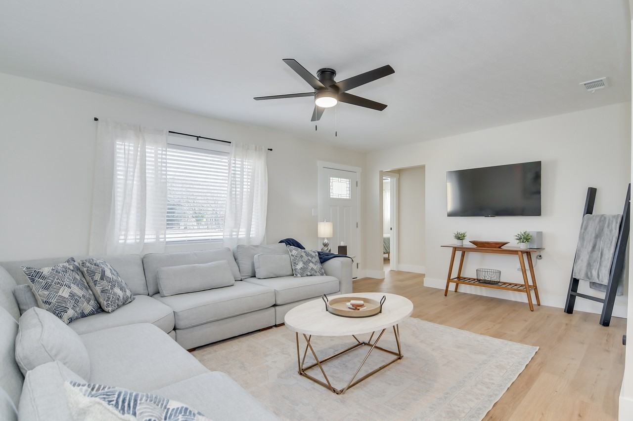 313 Marshall St #1 - Photo 5 of 28