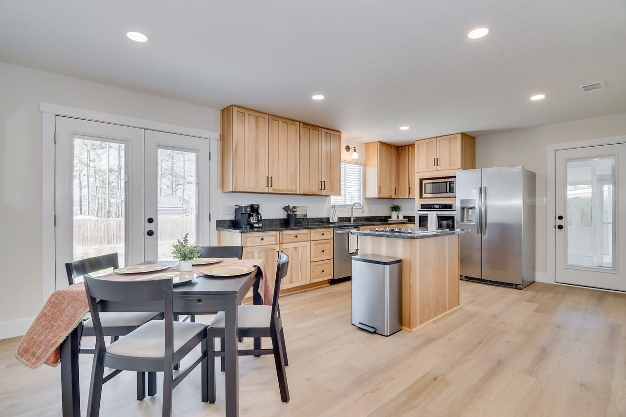 313 Marshall St #1 - Photo 6 of 28
