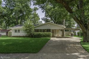 featured image of 1602 San Saba St #1