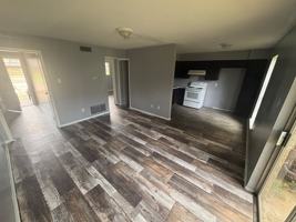 featured image of 105 E Egan St