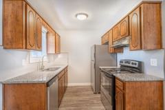 806 Pennsylvania Avenue NW - Photo 1 of 1