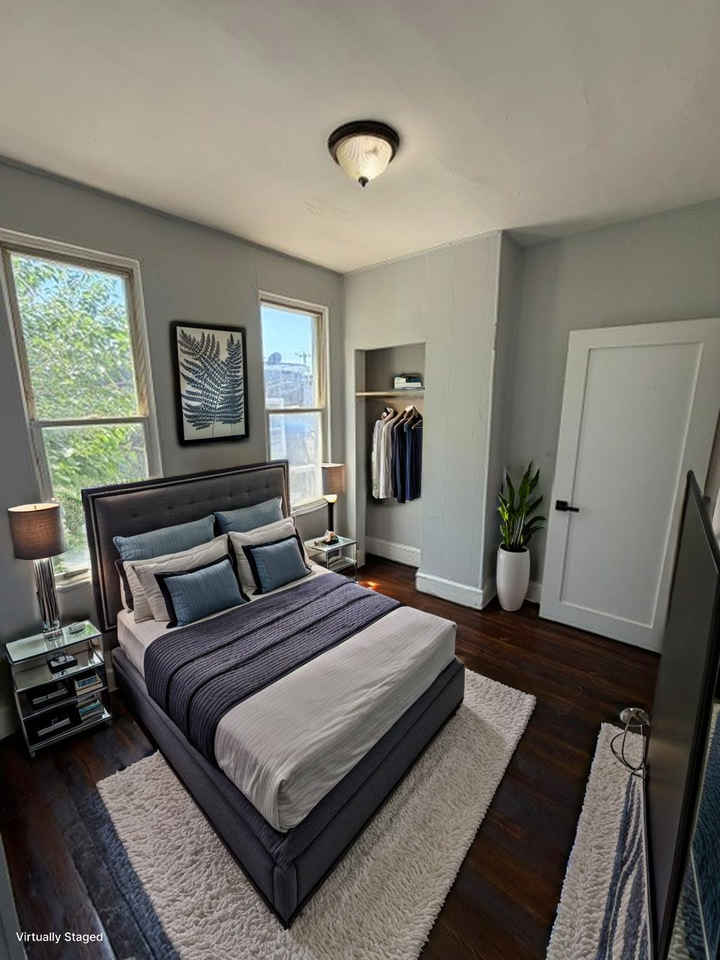 708 E Madison St #1 - Photo 2 of 11