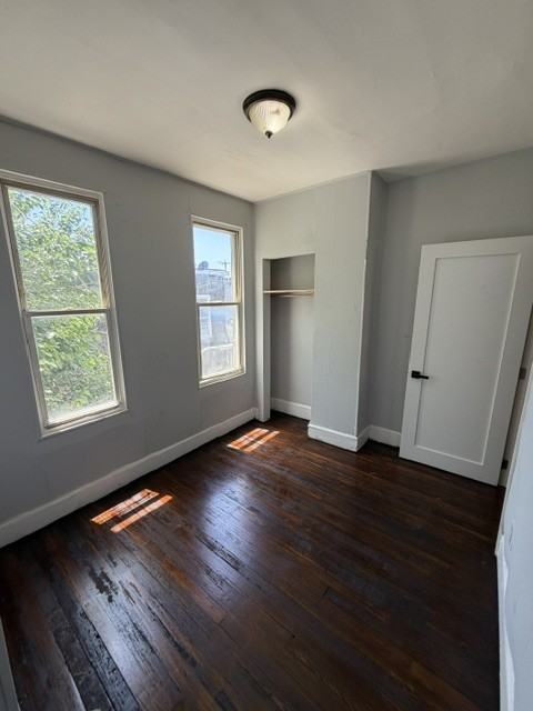 708 E Madison St #1 - Photo 6 of 11