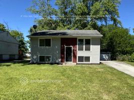 featured image of 108 S Spruce Ln