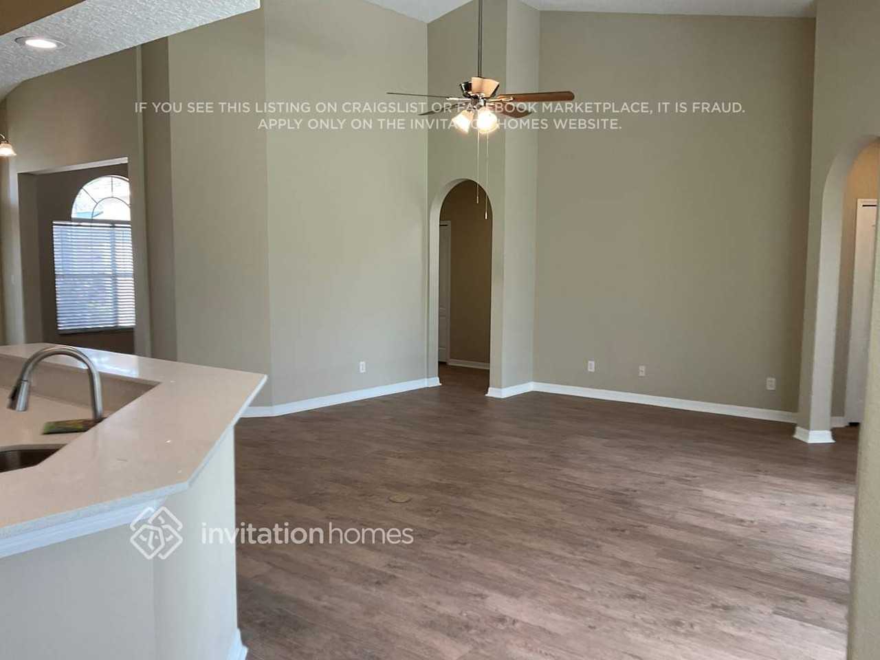 2718 Old Redpine Way - Photo 3 of 22