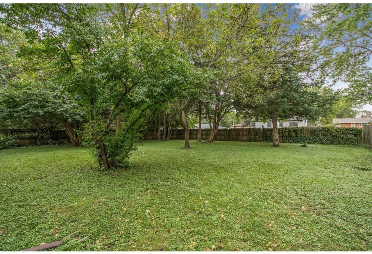 211 Palomino Pkwy - Photo 6 of 6