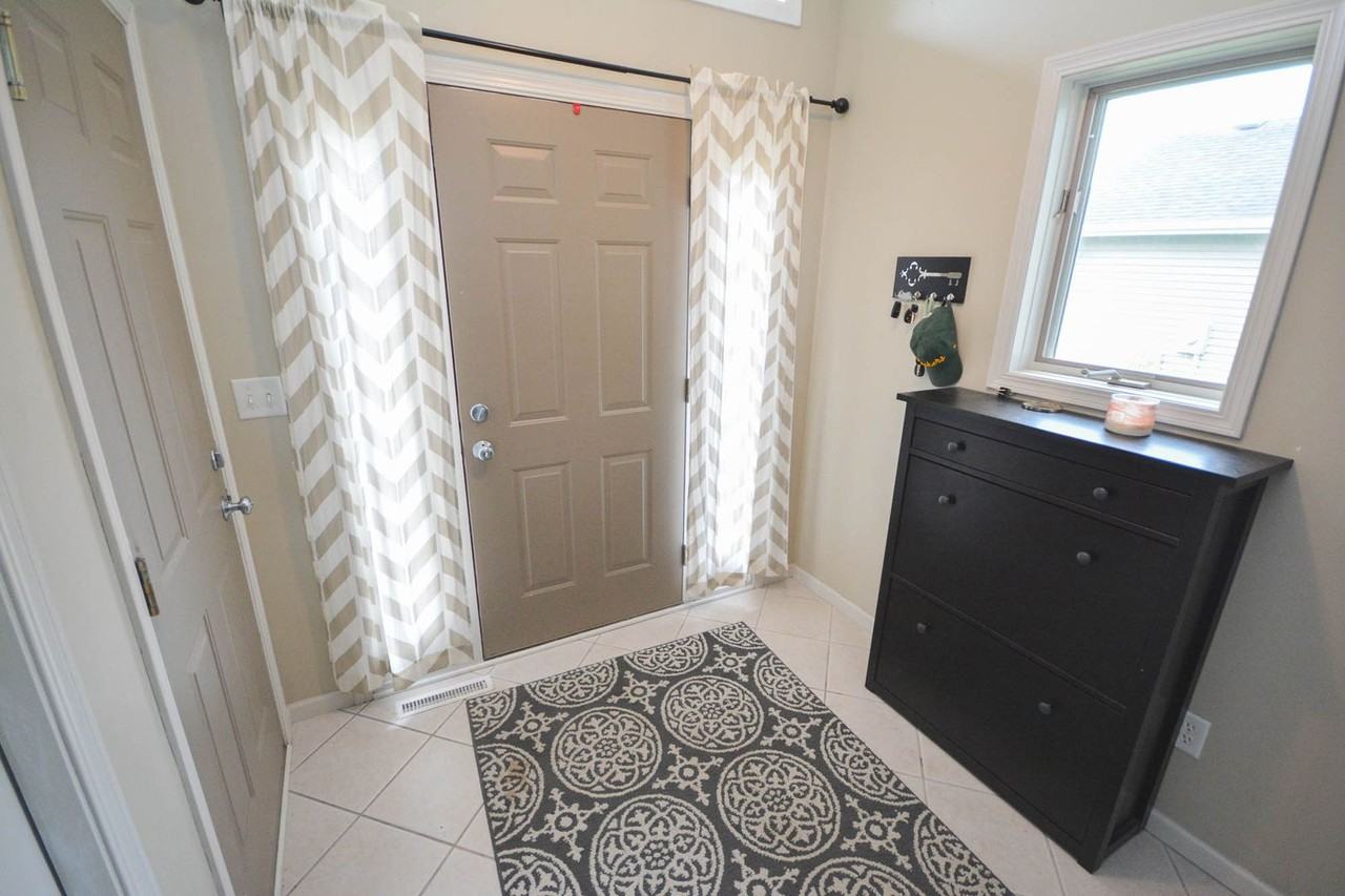 2770 Tomah Pl Nw - Photo 4 of 21