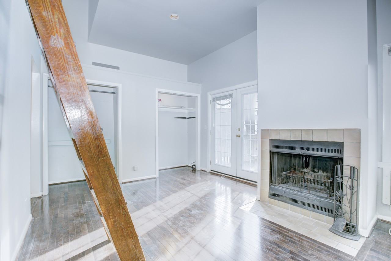 614 Elliott St Ne #2C