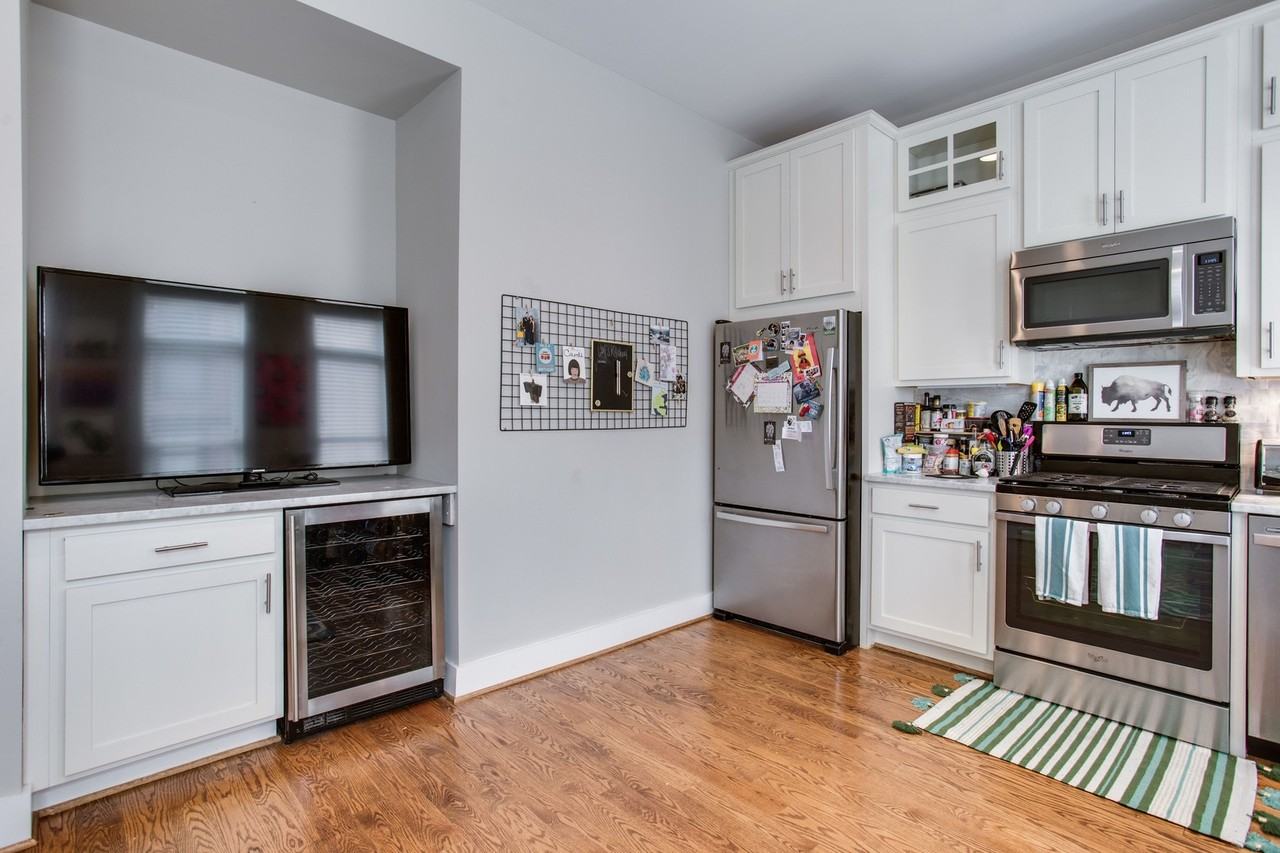 430 M St Nw #2 - Photo 4 of 25