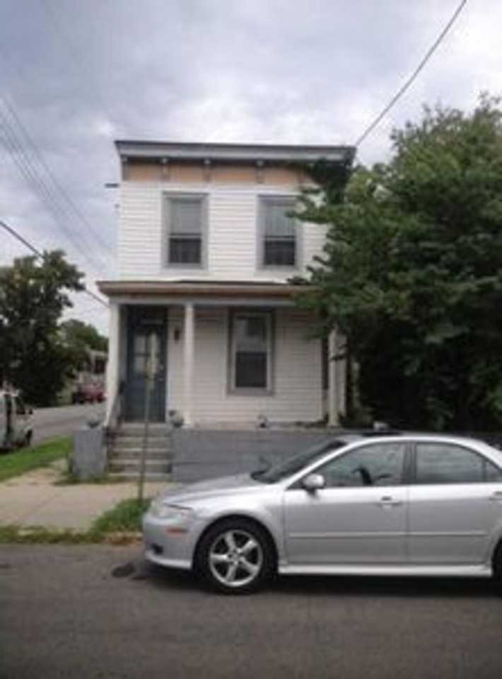 3100 Q St - Photo 6 of 7