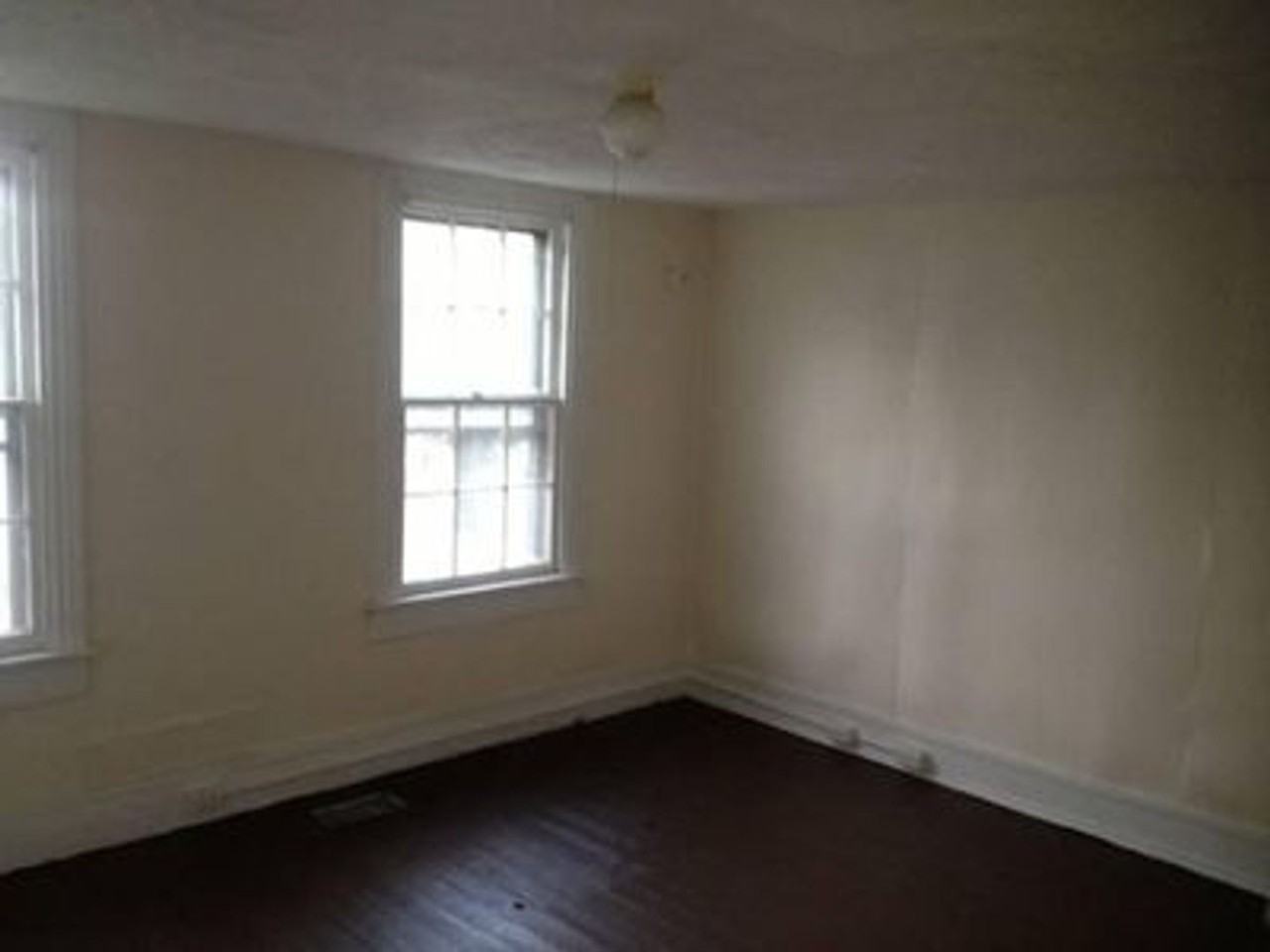 3100 Q St - Photo 7 of 7