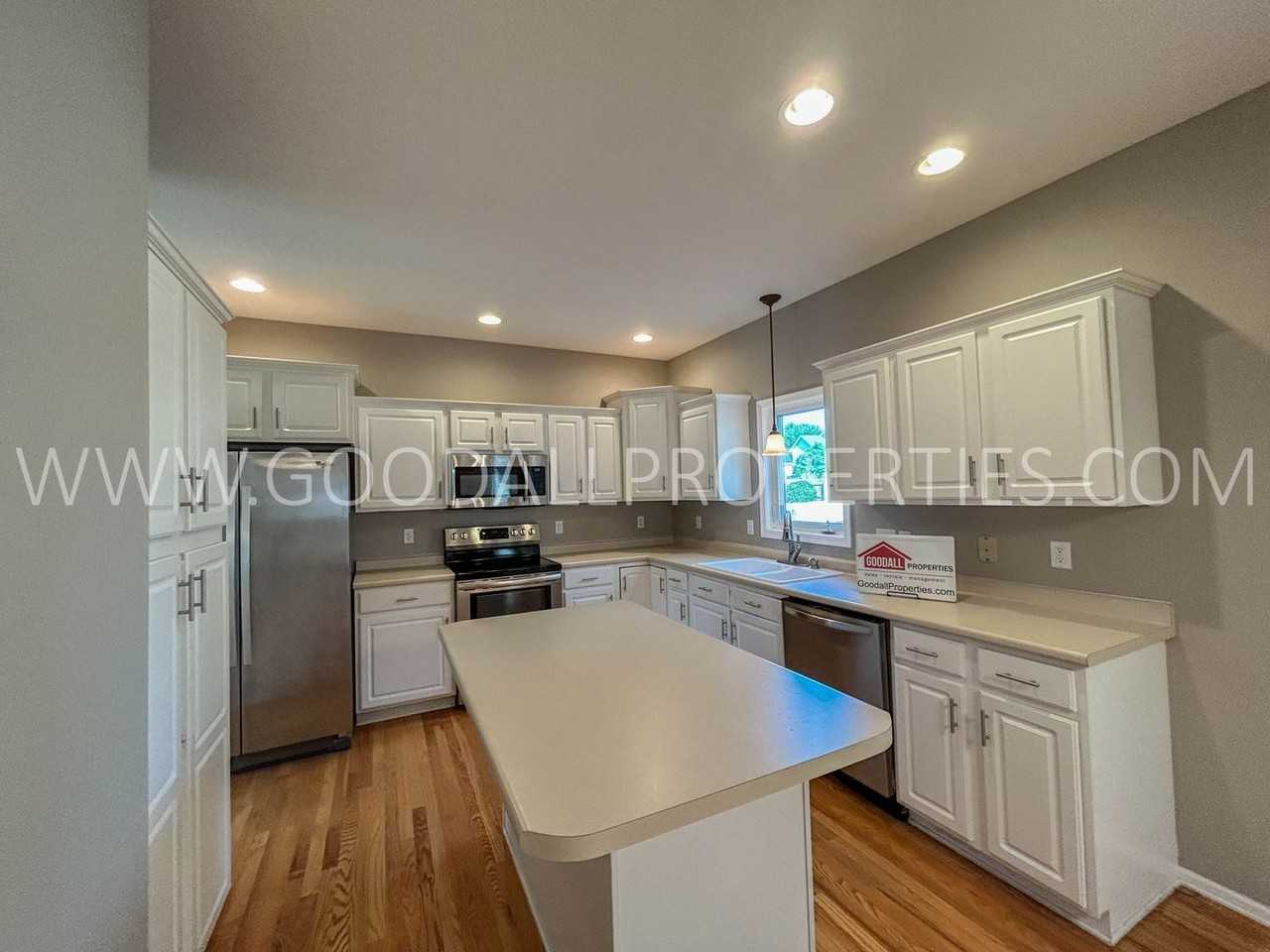 7873 Dakota Cir - Photo 4 of 26