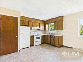 132 N Pleasant Ave - Photo 1 of 1