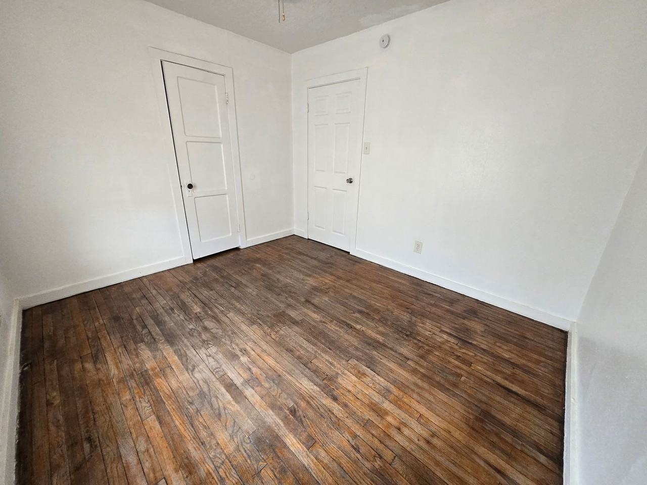1113 S Lea Ave - Photo 6 of 12