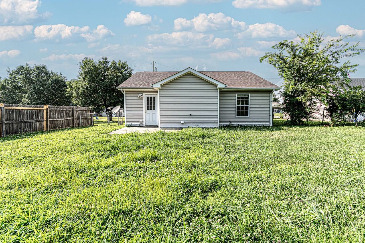 316 Audrea Ln - Photo 4 of 22