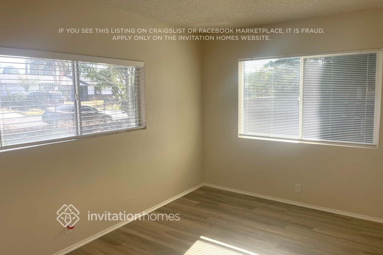 615 N Sycamore Ave - Photo 7 of 15
