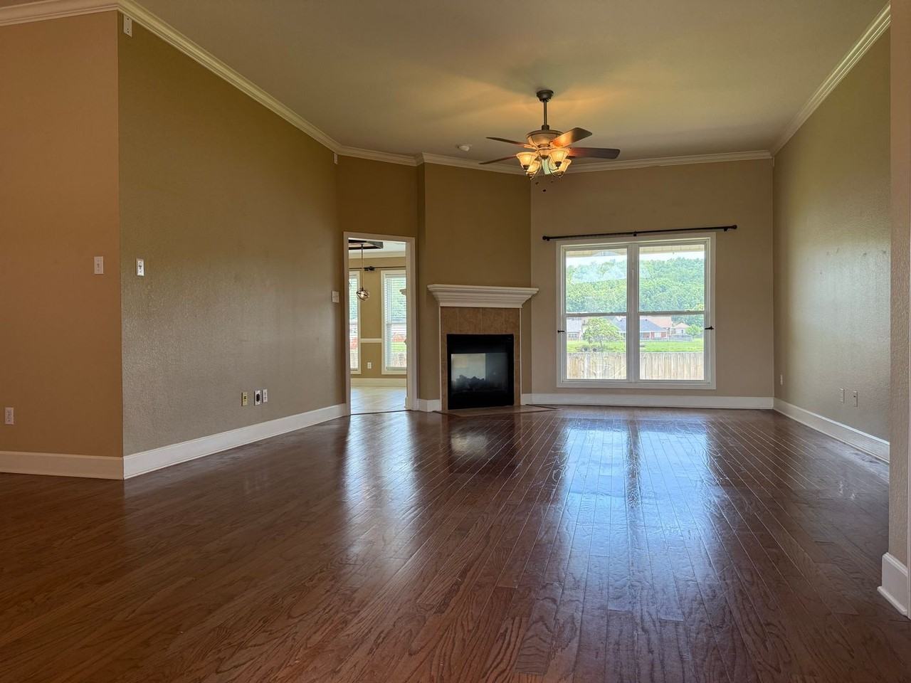 34 Lakeview Ln - Photo 2 of 28