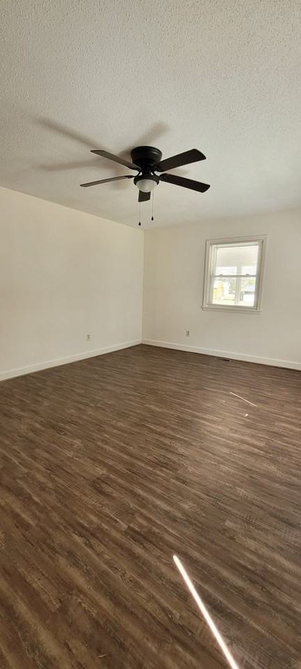310 Pattswood Rd - Photo 2 of 15