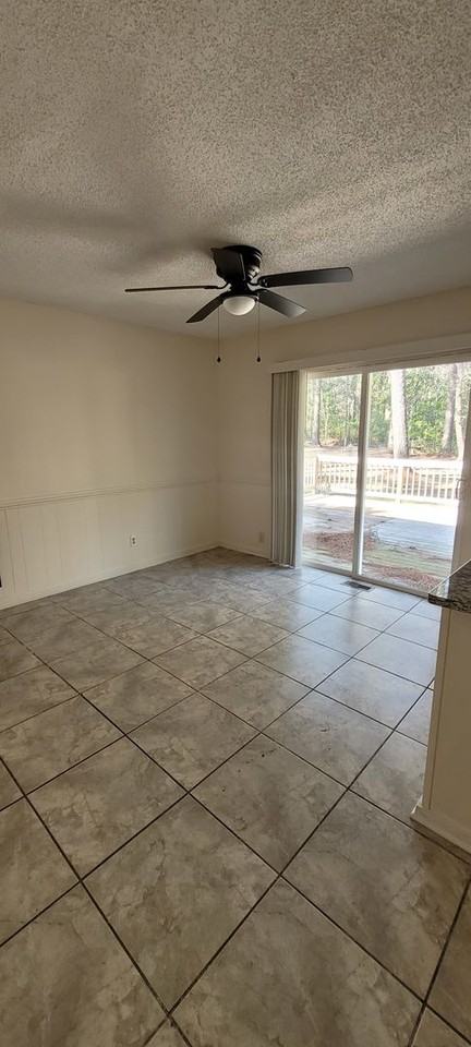 310 Pattswood Rd - Photo 6 of 15
