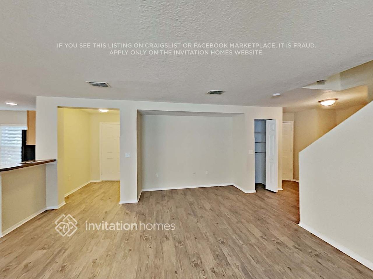 7273 Wakeview Dr - Photo 5 of 16