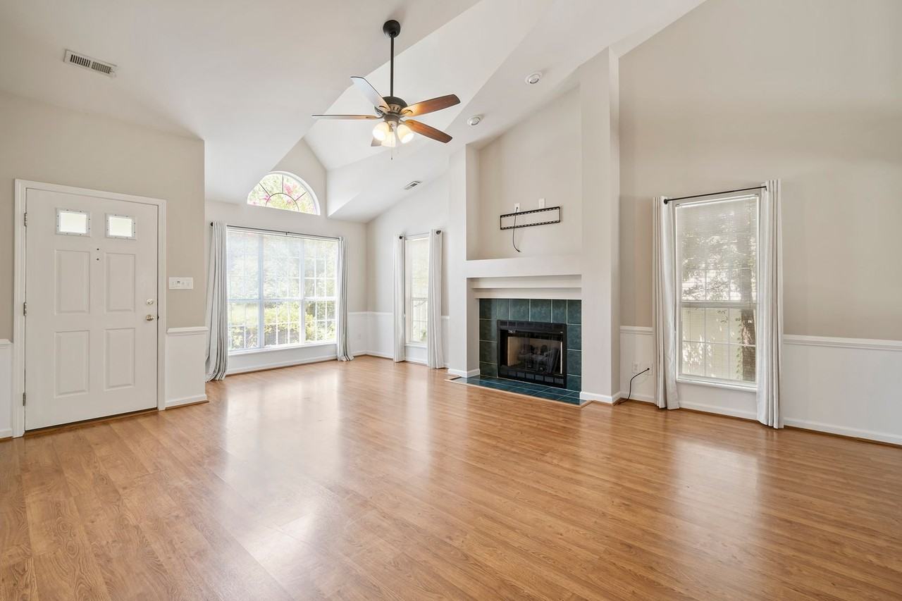 12207 Bright Angel Ct - Photo 2 of 35