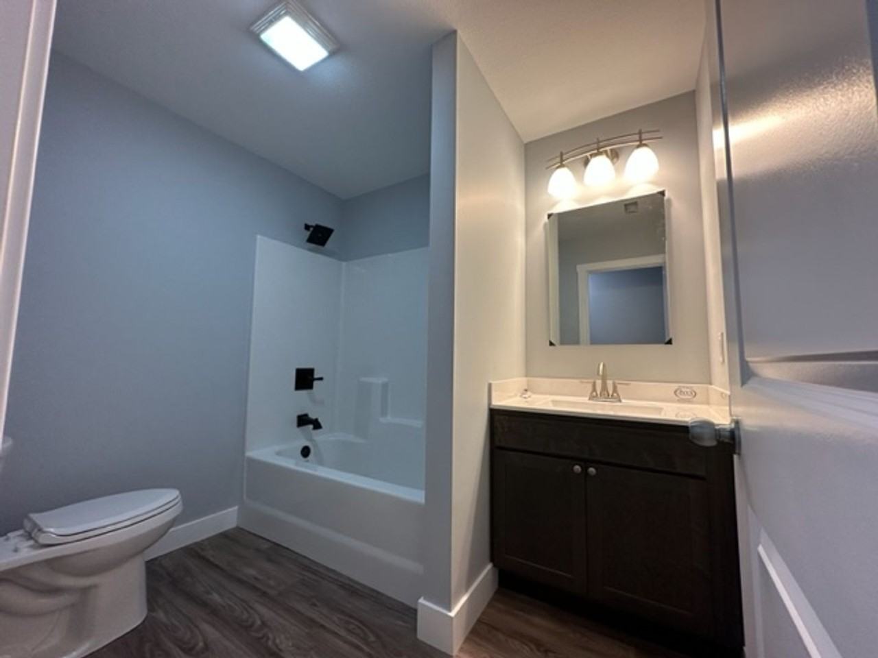 105 Jackson St - Photo 7 of 15