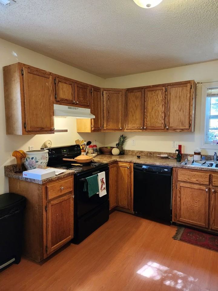 11 Gotham Dr - Photo 5 of 11