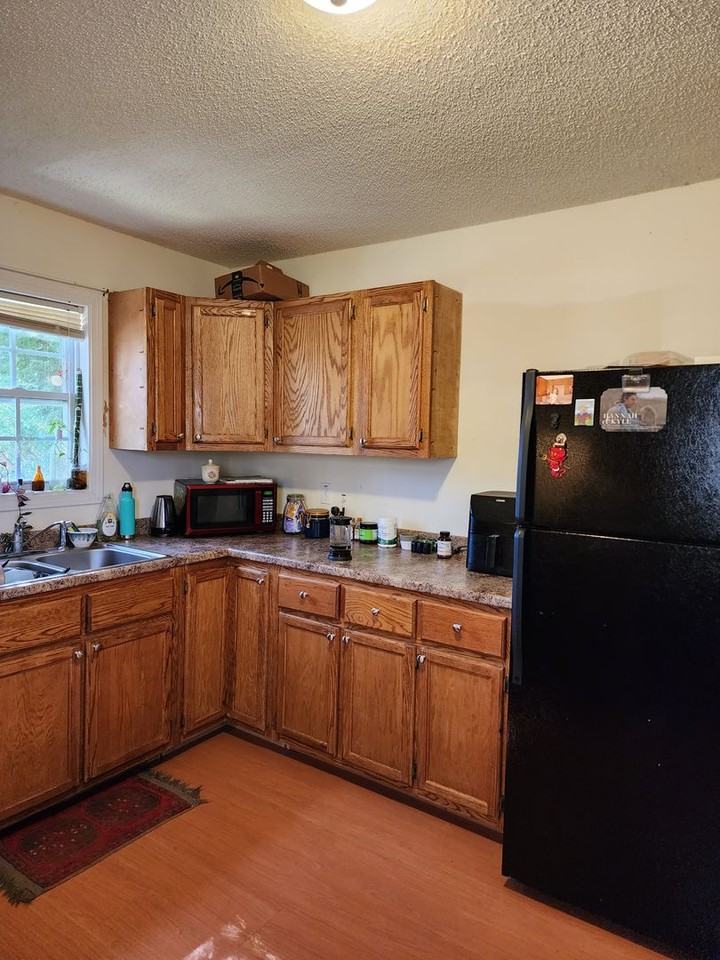 11 Gotham Dr - Photo 6 of 11
