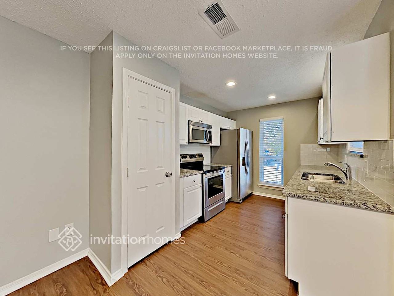 2206 Cedarcrest Dr - Photo 7 of 18