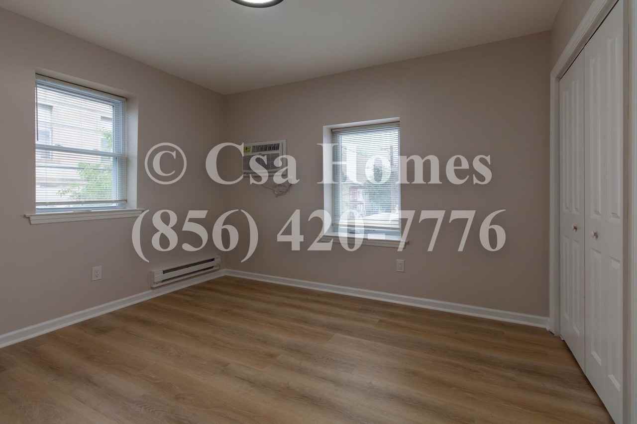 602 Broadway - Photo 4 of 10