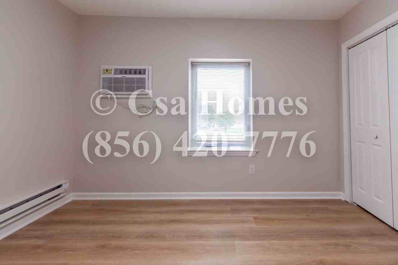 602 Broadway - Photo 7 of 10