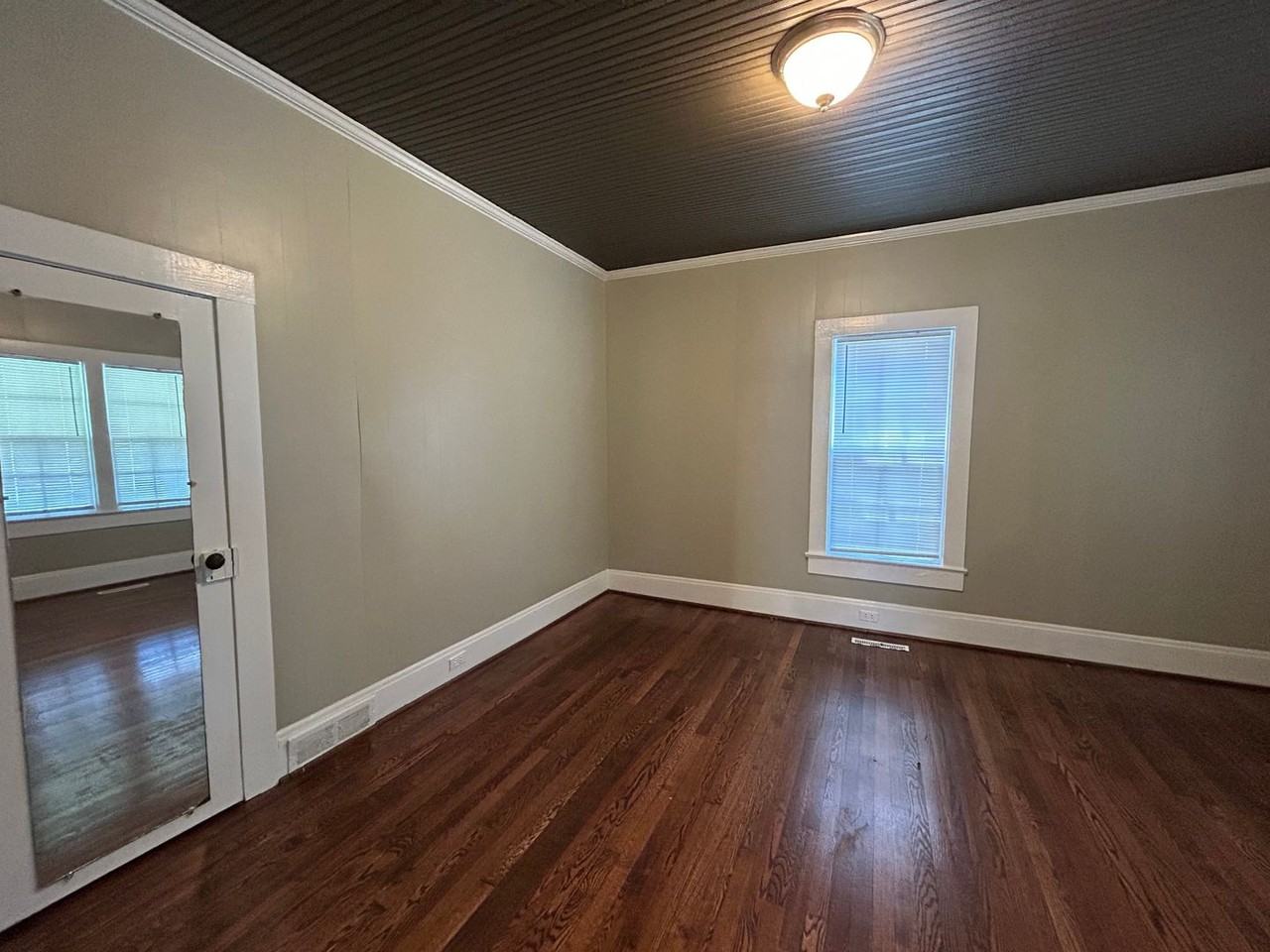311 Keating Dr - Photo 4 of 9