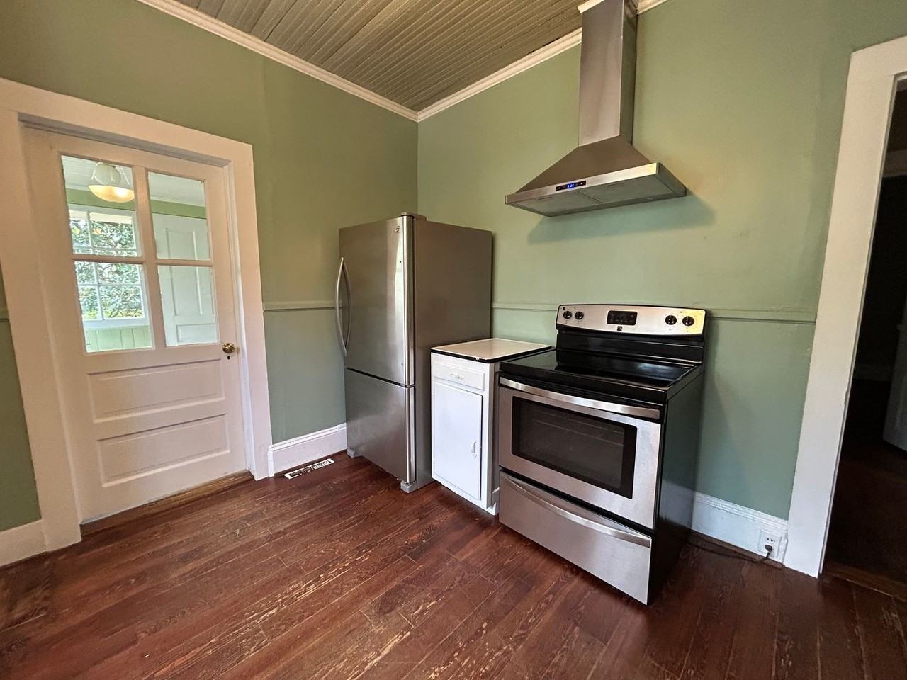 311 Keating Dr - Photo 6 of 9