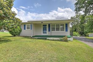 featured image of 2207 Buckingham Rd