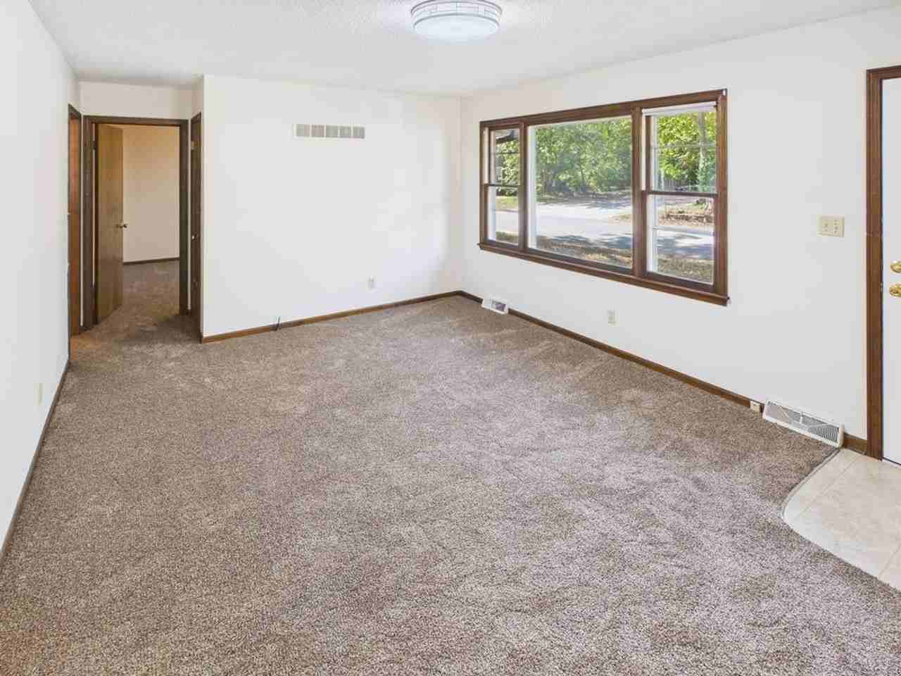 203 & 205 N Charles St - Photo 2 of 11