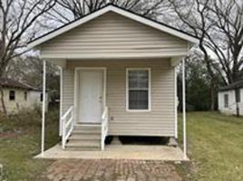 featured image of 688 N 39th St