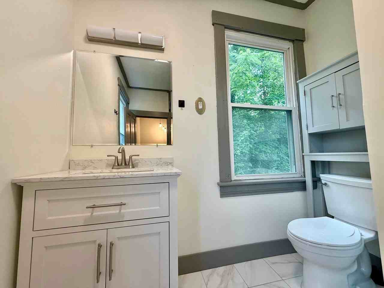 210 Obannon Ave - Photo 7 of 14