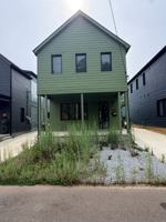 featured image of 3535 Oswald St