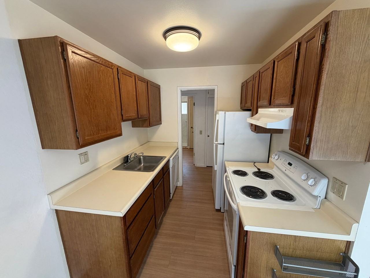 78 Brookwood Rd #23 - Photo 3 of 9