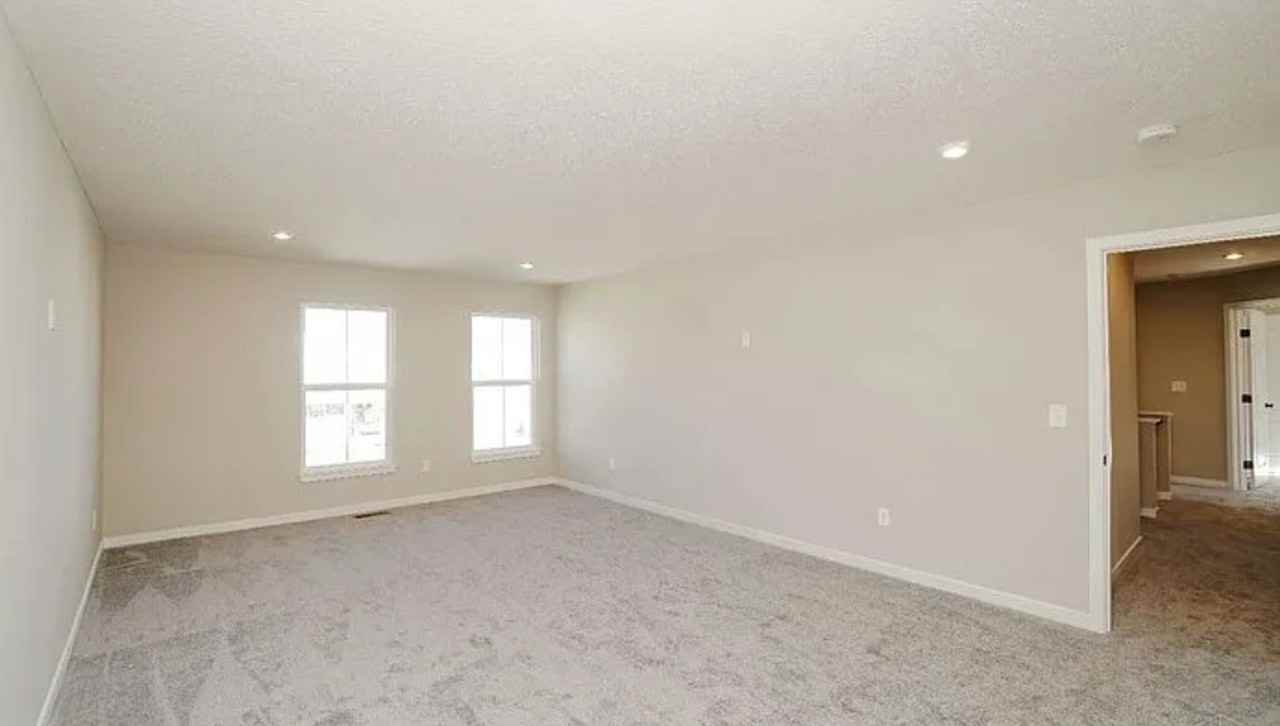 6136 Old Rosebud Dr - Photo 5 of 13