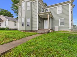 featured image of 323 Jackson St