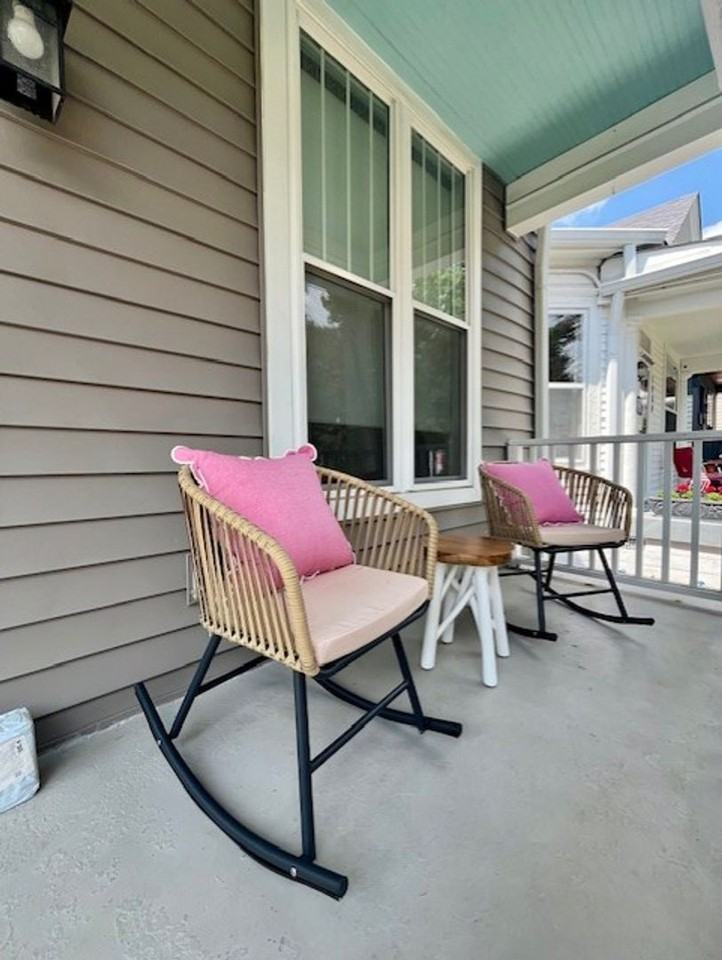 1937 Bonnycastle Ave - Photo 3 of 22