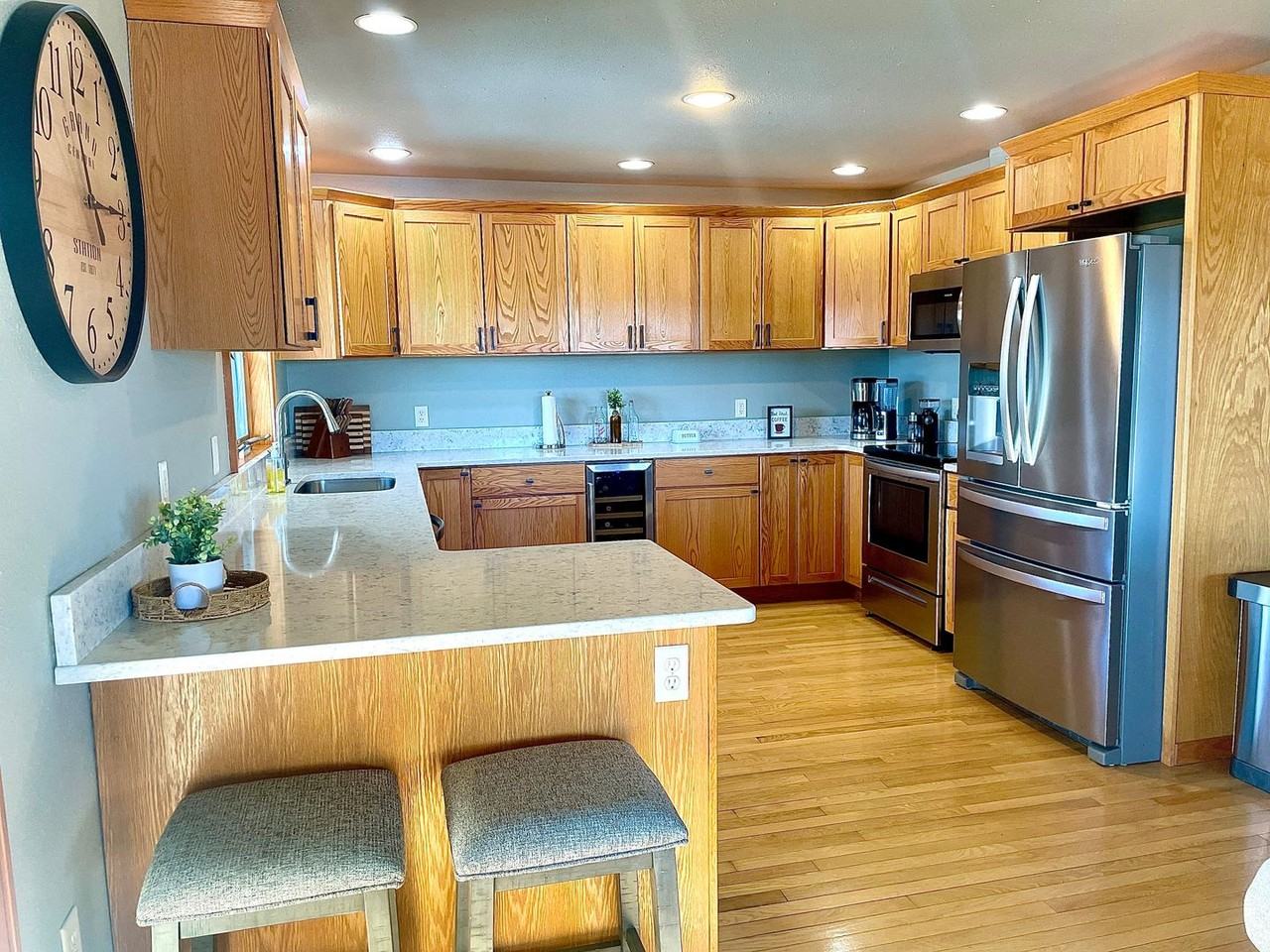 1210 Knower Ave - Photo 2 of 15