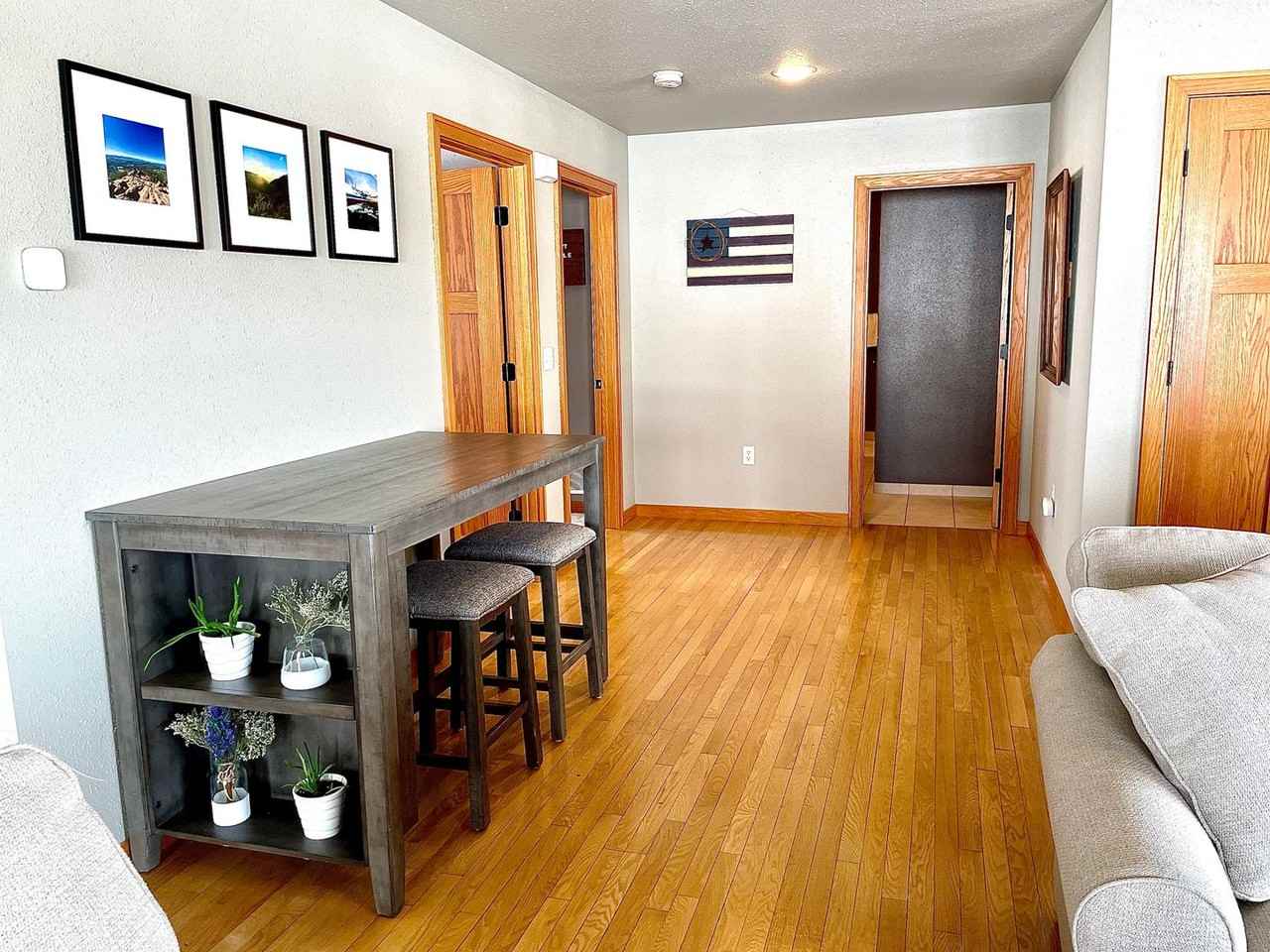 1210 Knower Ave - Photo 5 of 15