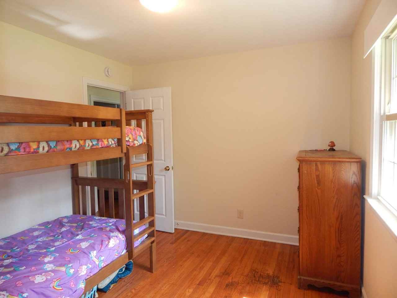 1024 Vanderploeg Dr - Photo 6 of 22
