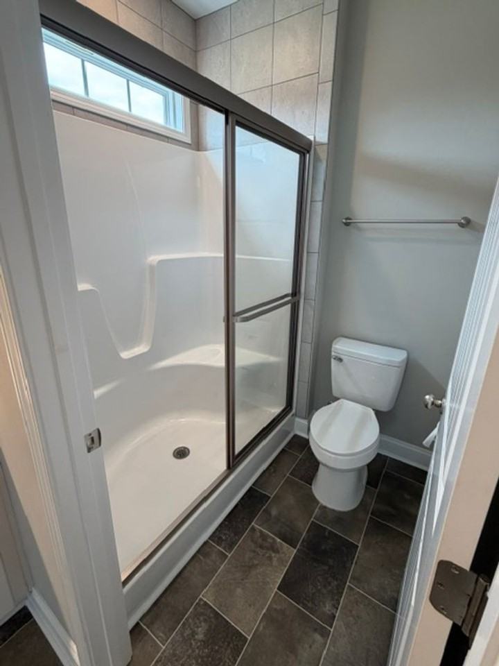 311 Oak Pointe Cir E - Photo 7 of 26