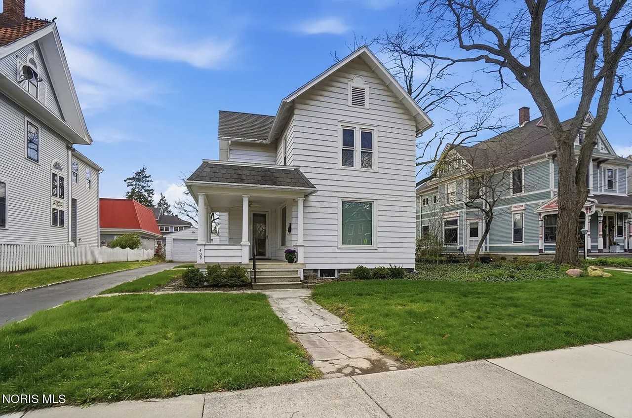 409 W Wooster St - Photo 3 of 43
